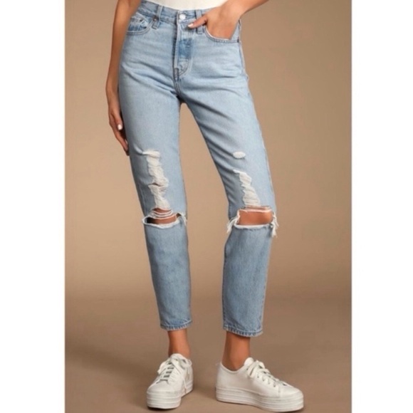 Levi’s 26 (2/3) Wedgie Icon Ripped High Rise Women’s Straight Cropped Jeans - Picture 16 of 16